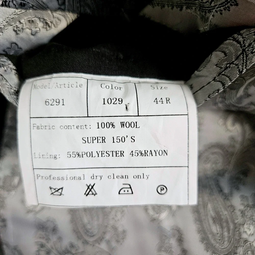 Luciano Carreli Couture Mens  Suit Super 150s Wool Pinstripe Charcoal Grey 44R